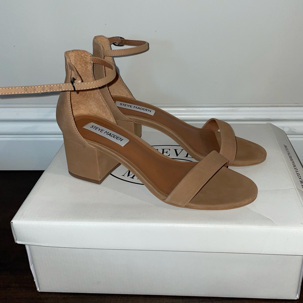 Steve Madden Irenee Tan